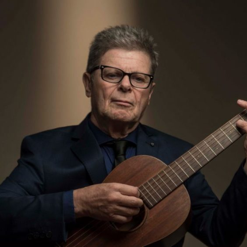 Listen Gustavo Santaolalla on PewPee